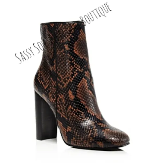 🆕⭐ AQUA brown black leather snake print booties