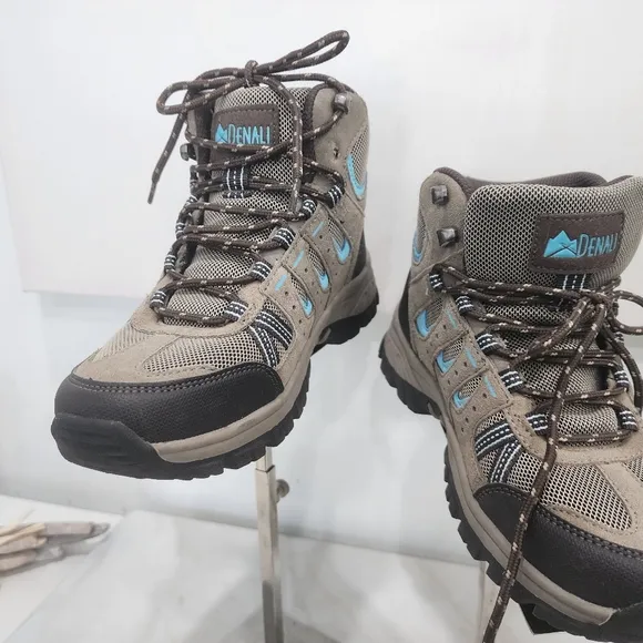 [ DENALI] Women's or boys ALPINE-SIZE 5.5 brown/gray/blue hi top hiking boots