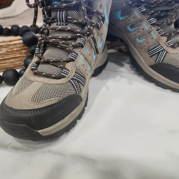 [ DENALI] Women's or boys ALPINE-SIZE 5.5 brown/gray/blue hi top hiking boots