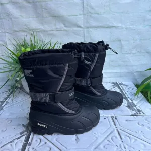 -SOREL Snow Boots toddler Size 13  gently used unisex