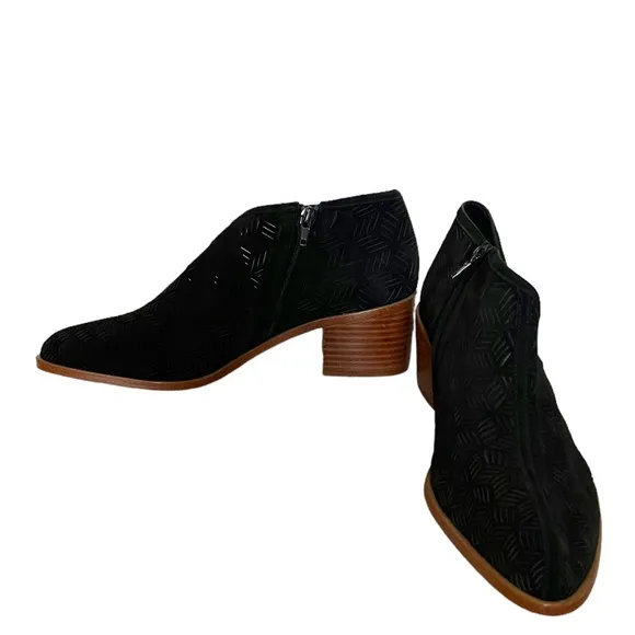 1. State NEW Iddah Perforated Leather Cutaway Ankle Boots In Black Size 11