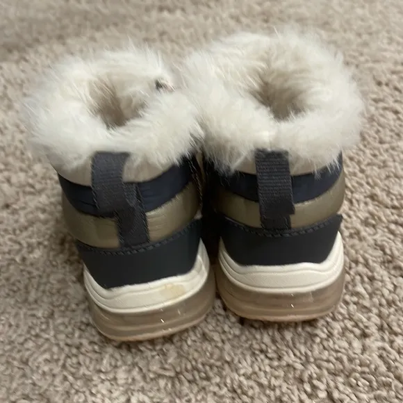2 ZARA Baby winter boots