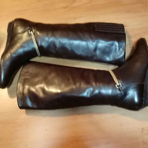 #5 F BROWN ITALIAN LEATHER Gold Mesh Braceleted Boots Nearly New