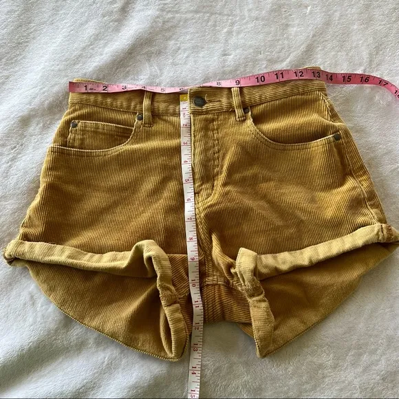 Afends Tyler Corduroy Shorts in Apricot Cream