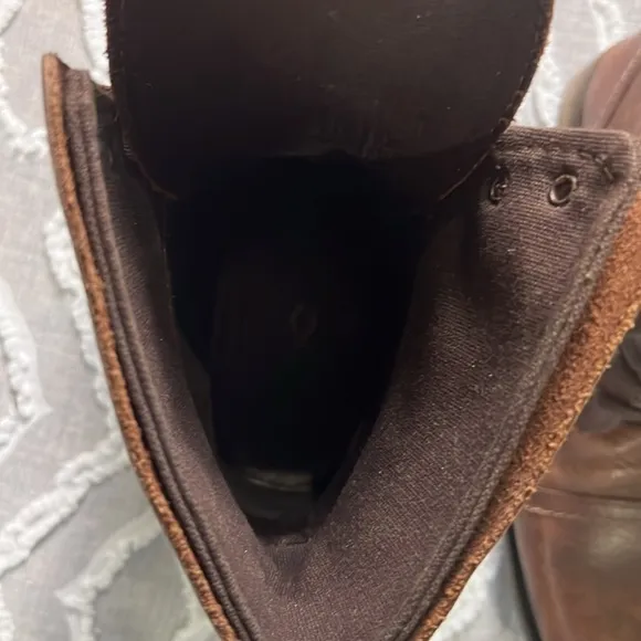 Aldo Mens leather boots size 44 (10.5)   A71
