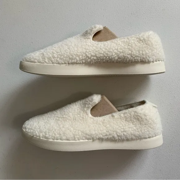 Allbirds Mens Size 10 Natural White (Cream) Wool Lounger Fluff NEW IN BOX