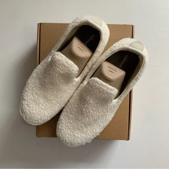 Allbirds Men’s Size 13 Natural White (Cream) Wool Lounger Fluff NEW IN BOX