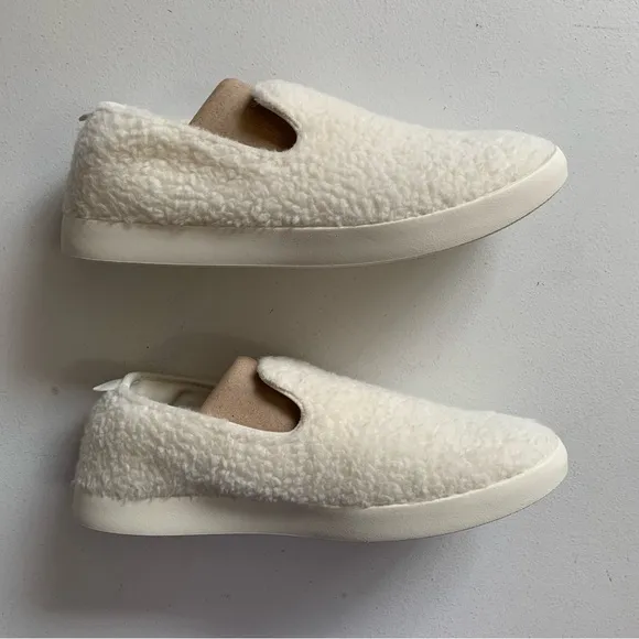 Allbirds Men’s Size 13 Natural White (Cream) Wool Lounger Fluff NEW IN BOX