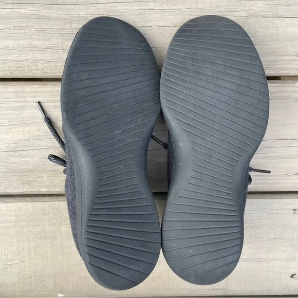 Allbirds Natural Black with Black Sole Wool Runners shoes size 8