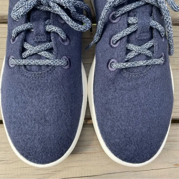 Allbirds Wool Runners in Tuke Midnight Blue shoes size 10