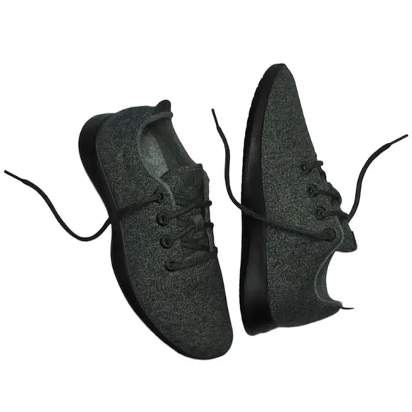 ALLBIRDS Wool Runners Sneakers Dark Kea Green With Black Sole Size 10