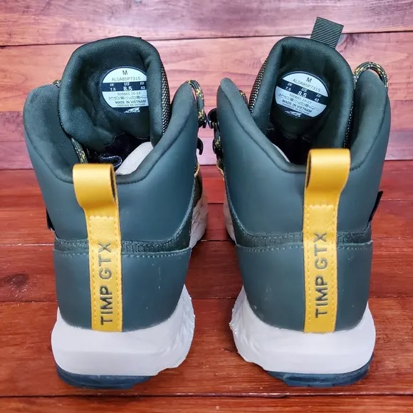 Altra Hiking Boots Men 8.5 Dusty Olive Green Timp 5 Hiker GTX Goretex Vibram