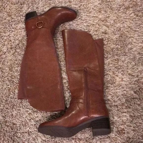 Anne Klein iflex leather boots