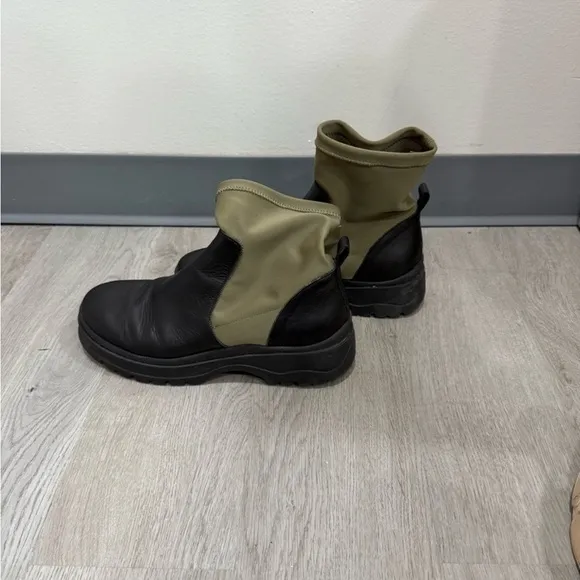 Anthropologie Angel Alarcon Boots Alder Stretch Ankle Platform in Green