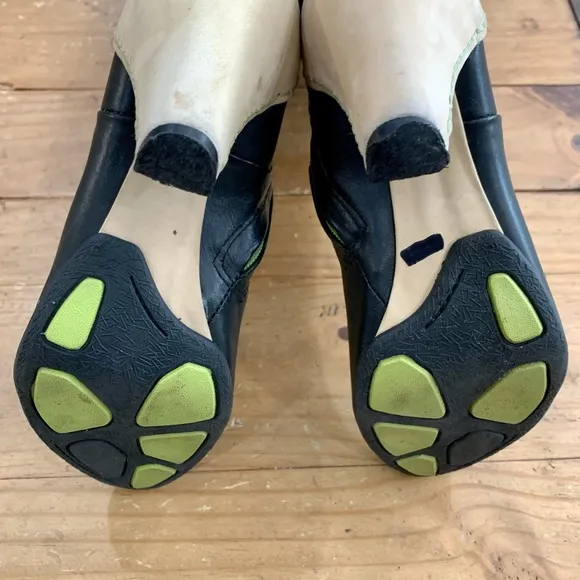 Anthropologie Terra Plana Two Tone Leather Boots 8.5 Retro Classic Academia