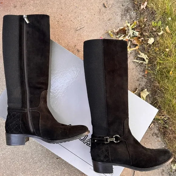 Aquatalia Oralie Black Suede Equestrian Riding Boots Made in Italy Sz 9