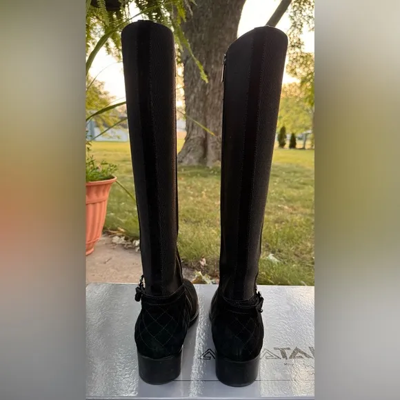 Aquatalia Oralie Black Suede Equestrian Riding Boots Made in Italy Sz 9