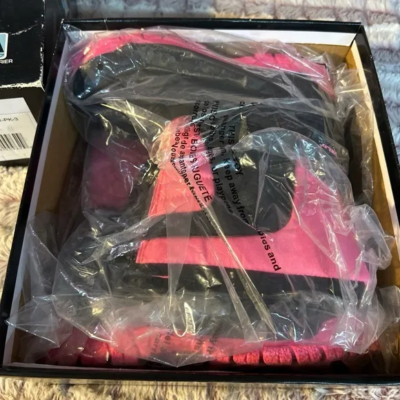 ARCTIC Shield Pink/ black winter boots size 3