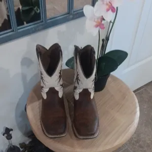 Ariat Kids Boots Brown and Cream