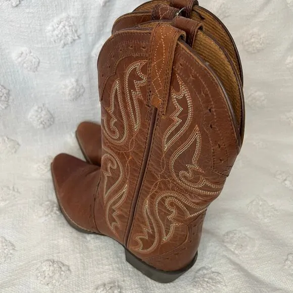 Ariat Youth size 2 Leather Cowboy Boots Cowgirl Pointed Toe Western Equestrian