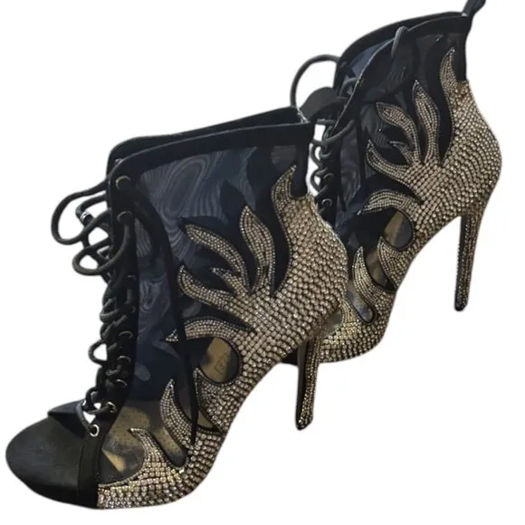 Azalea Wang women's Rhinestone Undlining Black Bootie 5 in heel peep toe sz 8.5