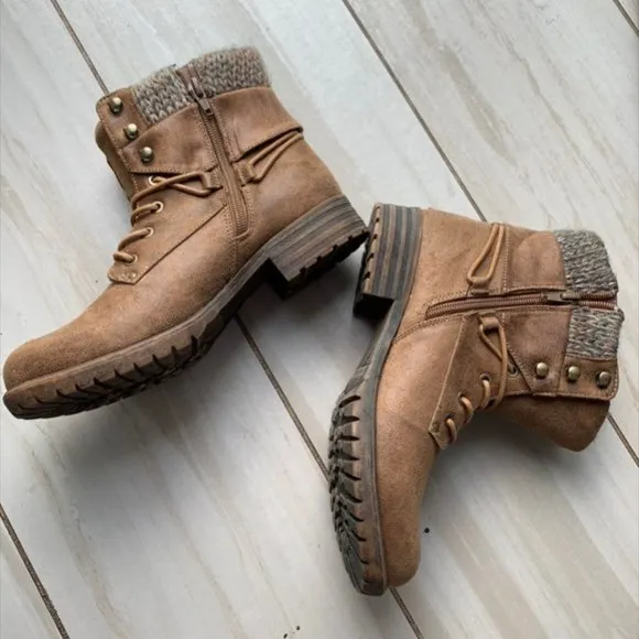 B52 Bullboxer Lindsey Combat Boots