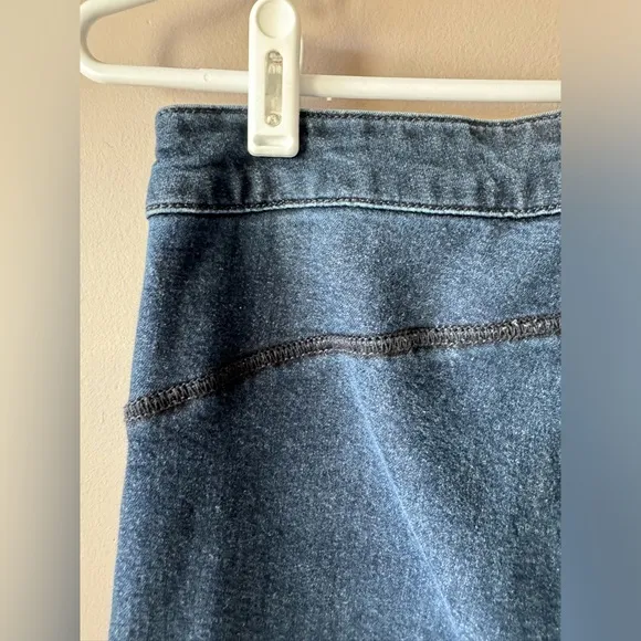 Banana Republic Women’s Dark Wash Jean Riding Leggings‎ Size 28