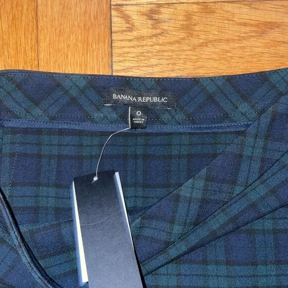 Banana Republic Plaid Pencil Skirt