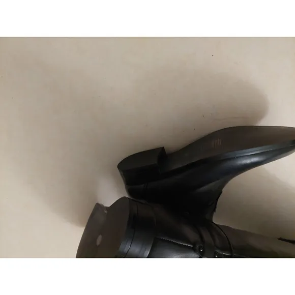 BCBGMAXAZARIA Black Calf Leather Riding Boots Retail $398 Size 6