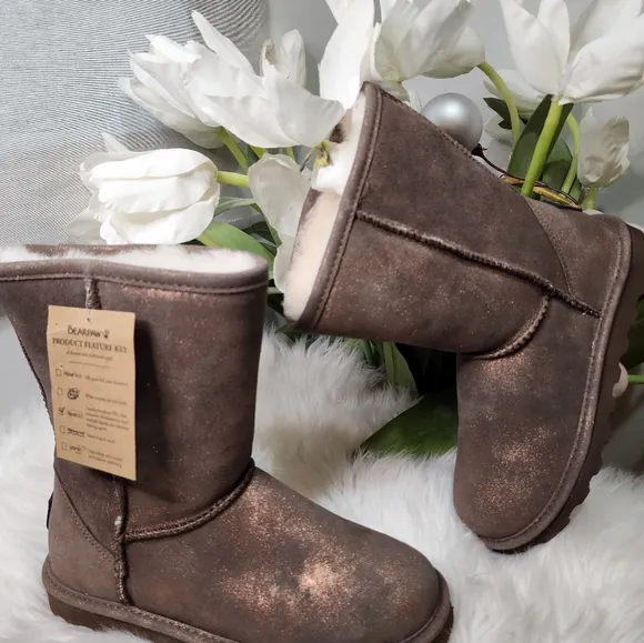 Bearpaw Emma Womens Suede Winter  Boots size8 new