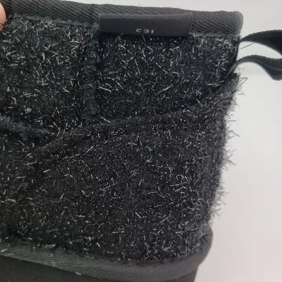 BearPaw Shalini Youth Girls Size 13 Black Sparkle Wool Blend Winter Low Boots