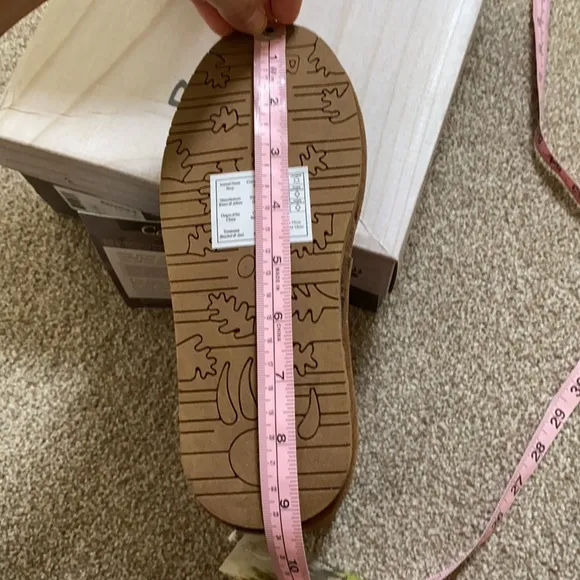 BEARPAW Val Tan Boots for Girls Size 2 NEW