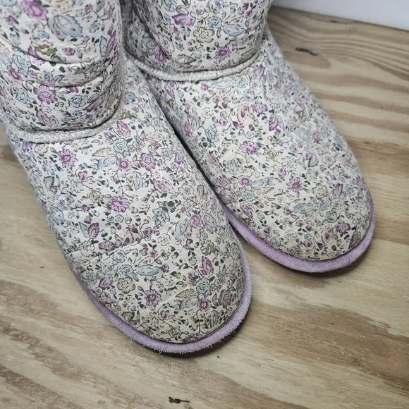 BearPaw Women's Ivy Boot Petunia Purple Wool Lined Sheepskin Footbed Size 9