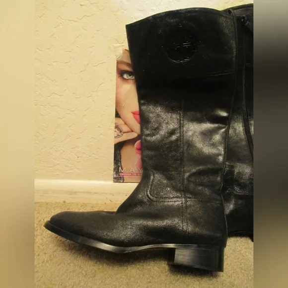 BEAUTIFUL Tory Burch Kiernan Nubuck Logo Riding Leather Black Boots $495 tax!