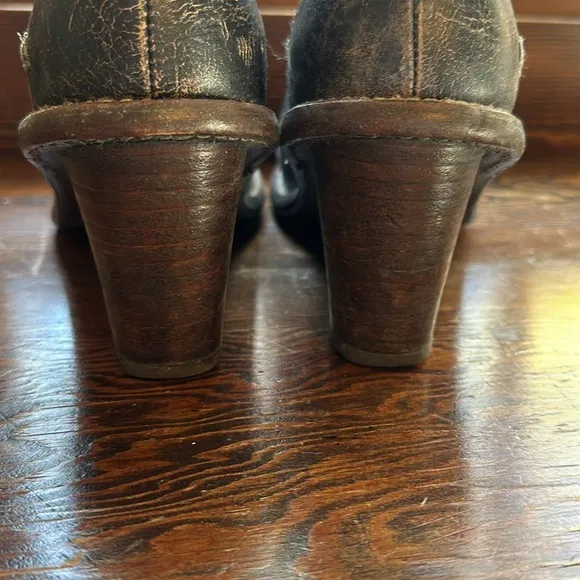 Bed Stu Women's Countess Black Lux Leather Ankle Wedge Boots Size 10