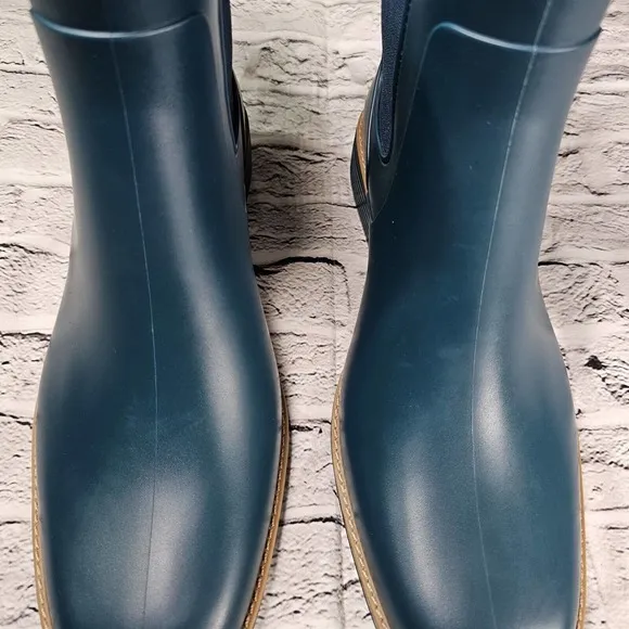 Bernardo Anthropologie Briton Winter Rain Boots Green Waterproof WOMENS SIZE 11