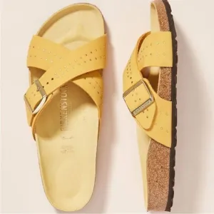 Birkenstock Siena Riveted Sandals Yellow EU 37