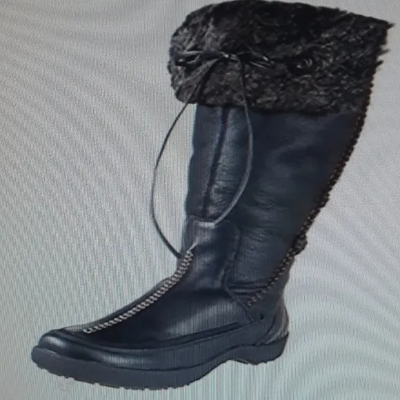 Blondo Leather &amp; Shearling Snowtrail Winter Boots