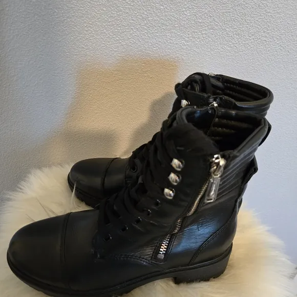 Blondo Mady Combat Boot