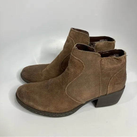 B.o.c. Leather boots size 8.5