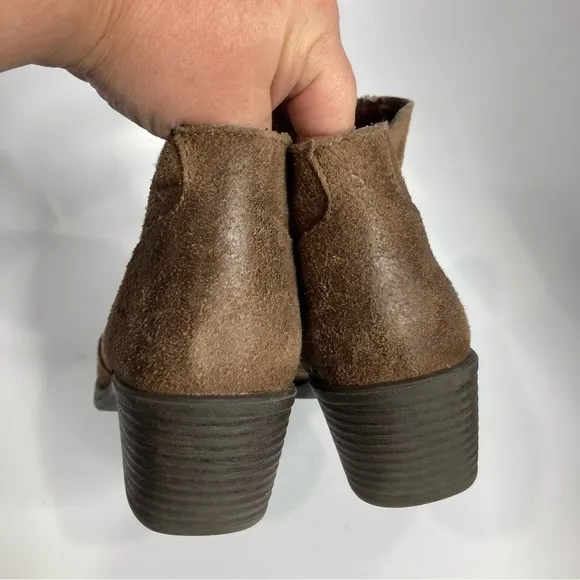 B.o.c. Leather boots size 8.5