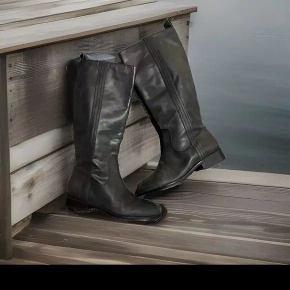 Boden Leather Boots Distressed Black Zip Up Tall Riding Boots Equestrian Preppy