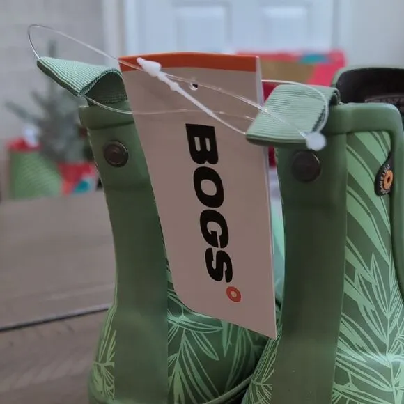 Bogs Amelia Chelsea Style Green Winter &amp; Rain Ankle Boots Sz 11 NWT
