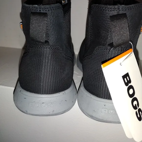 BOGS men's boots brand new size 11.5
