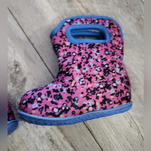 BOGS Toddler Girls Pink/Multicolor Textured Winter Rain Boots