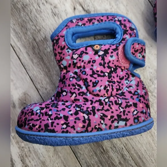 BOGS Toddler Girls Pink/Multicolor Textured Winter Rain Boots