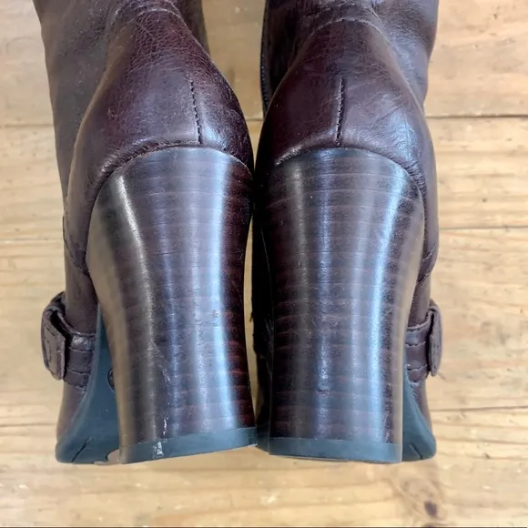 Born Alika Equestrian Buckle Detail Brown Leather Boots 7.5 Comfort Retro
