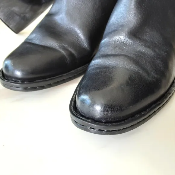 BORN Black Leather Tall Heeled Victorian Granny Core Style Boots Sz 7 W3424 H7