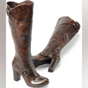 Born‎ Crown Iselle Tall Heeled Leather Boots in Tan Brush Off Size 7½ Buckle