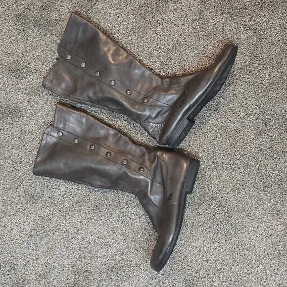 Born Women Tall Riding Boots shoes sz 9